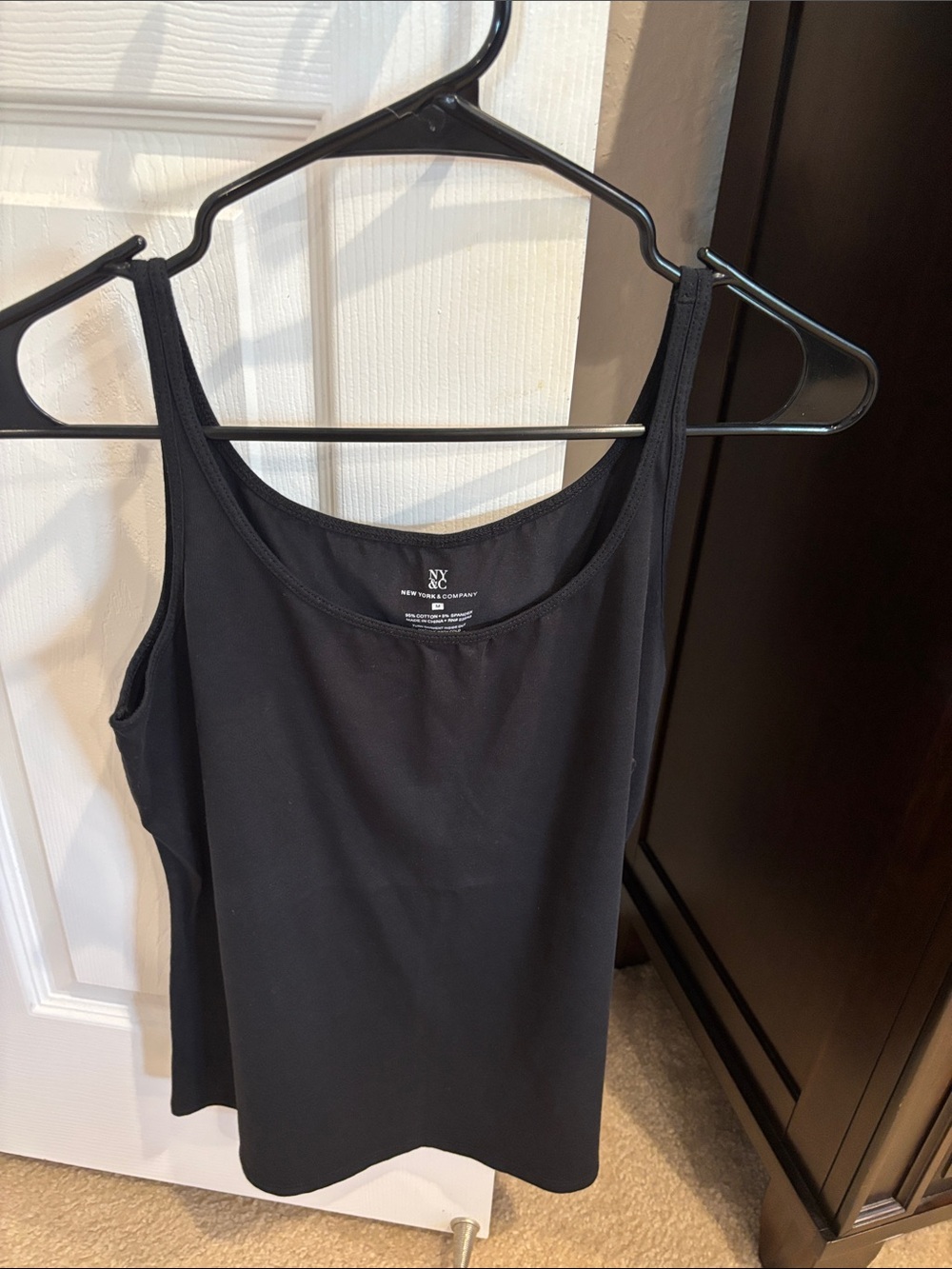 New York & Company Black Scoop Neck Camisole